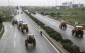 ΛΑΡΙΣΑ: ΑΠΟΧΩΡΗΣΗ ΤΩΝ ΑΓΡΟΤΩΝ ΑΠΟ ΤΟΝ ΚΟΜΒΟ ΝΙΚΑΙΑΣ