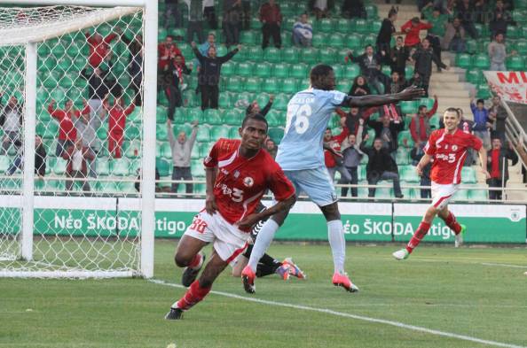 ΞΑΝΘΗ-ΛΕΒΑΔΕΙΑΚΟΣ-SUPERLEAGUE-ΑΓΩΝΙΣΤΙΚΗ-20