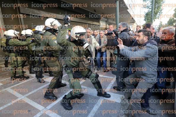 ΚΑΤΑΛΗΨΗ-ΓΡΑΦΕΙΟΥ-ΥΠΟΥΡΓΟΥ-ΑΠΑΣΧΟΛΗΣΗΣ-ΓΙΑΝΝΗ