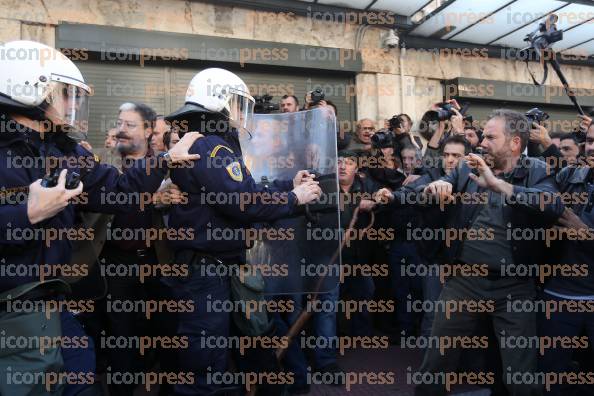 ΑΘΗΝΑ-ΕΝΤΑΣΗ-ΚΑΤΑ-ΔΙΑΡΚΕΙΑ-ΔΙΑΜΑΡΤΥΡΙΑΣ-17