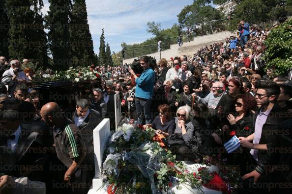 ΝΕΚΡΟΤΑΦΕΙΟ-ΑΘΗΝΩΝ-ΚΗΔΕΙΑ-ΔΗΜΗΤΡΗ-ΜΗΤΡΟΠΑΝΟΥ