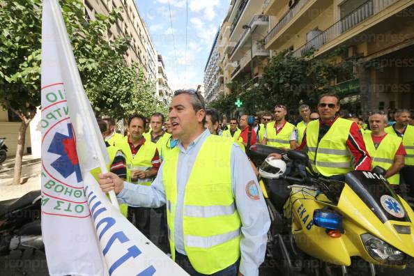 ΑΘΗΝΑ-ΜΗΧΑΝΟΚΙΝΗΤΗ-ΠΟΡΕΙΑ-ΤΟΥΣ-ΔΙΑΣΩΣΤΕΣ-3