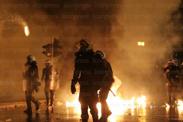 ΑΘΗΝΑ-ΕΠΕΙΣΟΔΙΑ-ΣΥΓΚΕΝΤΡΩΣΗ-ΚΑΤΑ-ΜΝΗΜΟΝΙΟΥ