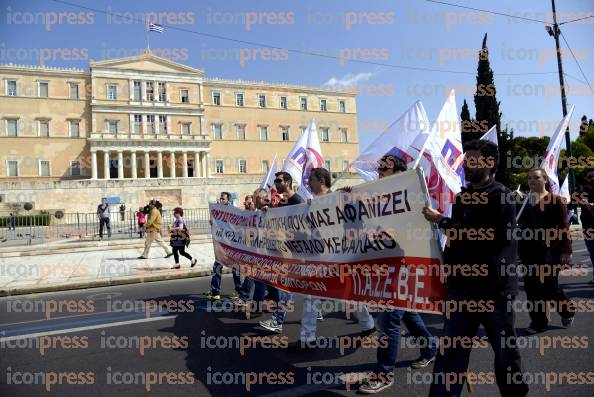 ΠΟΡΕΙΑ-ΣΥΓΚΕΝΤΡΩΣΗ-ΒΟΥΛΗ-ΠΡΑΓΜΑΤΟΠΟΊΗΣΕ-ΣΗΜΕΡΑ-7