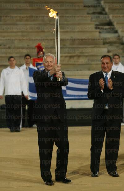 ΤΕΛΕΤΗ-ΠΑΡΑΔΟΣΗΣ-ΟΛΥΜΠΙΑΚΗΣ-ΦΛΟΓΑΣ-ΒΑΝΚΟΥΒΕΡ-1