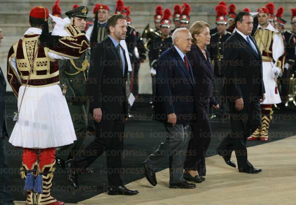 ΤΕΛΕΤΗ-ΠΑΡΑΔΟΣΗΣ-ΟΛΥΜΠΙΑΚΗΣ-ΦΛΟΓΑΣ-ΒΑΝΚΟΥΒΕΡ