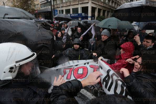 ΑΠΕΡΓΙΑ-ΠΟΡΕΙΑ-ΔΙΑΜΑΡΤΥΡΙΑΣ-ΕΜΠΟΡΟΫΠΑΛΛΗΛΩΝ-ΚΕΝΤΡΟ-7