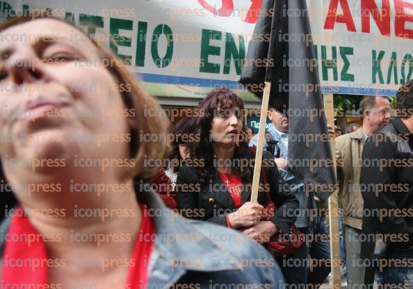 ΔΙΑΜΑΡΤΥΡΙΑ-ΕΡΓΑΖΟΜΕΝΩΝ-ΣΤΗΝ-ΚΛΩΣΤΟΥΦΑΝΤΟΥΡΓΕΙΑ-ΣΤΟ-ΥΠ-ΟΙΚΟΝΟΜΙΚΩΝ