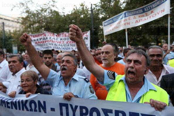 ΑΘΗΝΑ-ΣΥΓΚΕΝΤΡΩΣΗ-ΔΙΑΜΑΡΤΥΡΙΑ-ΕΝΣΤΟΛΩΝ-22