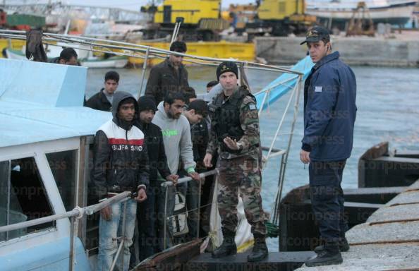 ΚΡΗΤΗ-ΕΠΙΧΕΙΡΗΣΗ-ΛΙΜΕΝΙΚΟΥ-ΠΡΟΣΕΓΓΙΣΗ-ΣΚΑΦΟΥΣ-13