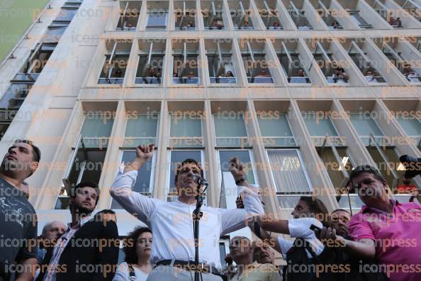 ΑΘΗΝΑ-ΑΝΤΙΔΡΑΣΕΙΣ-ΕΡΓΑΖΟΜΕΝΩΝ-ΣΤΗΝ-ΥΠΟΓΡΑΦΗ-16