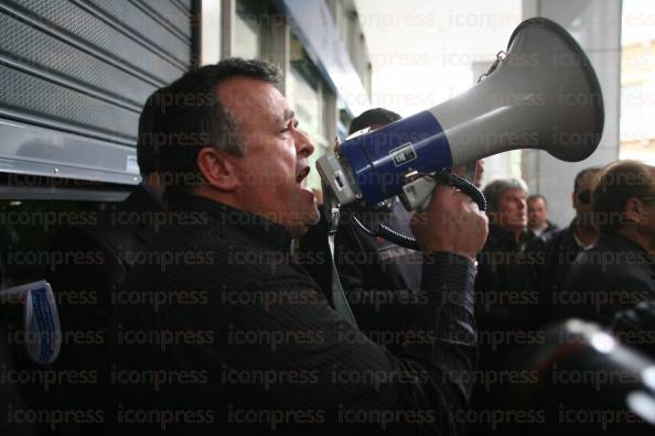 ΣΥΓΚΕΝΤΡΩΣΗ-ΠΟΡΕΙΑ-ΑΥΤΟΚΙΝΗΤΙΣΤΩΝ-ΤΑΞΙ-8