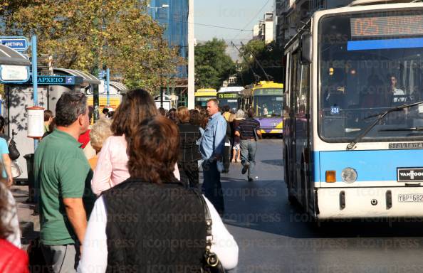 ΧΩΡΙΣ-ΜΕΤΡΟ-ΑΘΗΝΑ-ΑΡΚΕΤΗ-ΑΝΑΜΟΝΗ-ΓΙΑ-ΛΕΩΦΟΡΕΙΟ-ΚΑΙ-ΤΑΞΙ