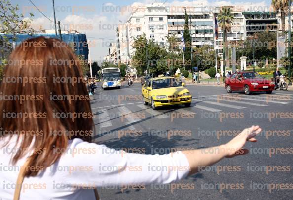 ΧΩΡΙΣ-ΜΕΤΡΟ-ΑΘΗΝΑ-ΑΡΚΕΤΗ-ΑΝΑΜΟΝΗ-ΓΙΑ-ΛΕΩΦΟΡΕΙΟ-ΚΑΙ-ΤΑΞΙ-11