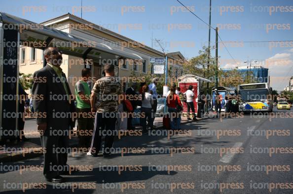 ΧΩΡΙΣ-ΜΕΤΡΟ-ΑΘΗΝΑ-ΑΡΚΕΤΗ-ΑΝΑΜΟΝΗ-ΓΙΑ-ΛΕΩΦΟΡΕΙΟ-ΚΑΙ-ΤΑΞΙ-15