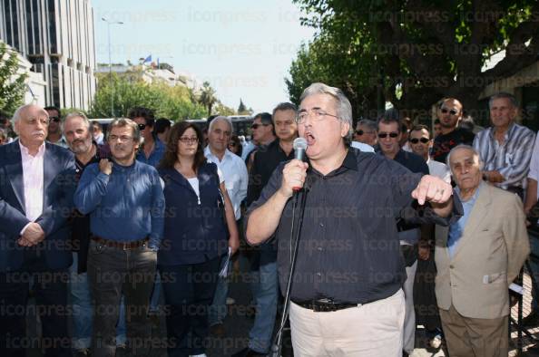 ΣΥΛΛΑΛΗΤΗΡΙΟ-ΤΗΣ-ΓΣΕΕ-ΚΑΙ-ΤΩΝ-ΑΠΕΡΓΩΝ-ΕΡΓΑΖΟΜΕΝΩΝ-ΣΤΙΣ-ΔΕΚΟ-ΣΤΟ-ΚΕΝΤΡΟ-11