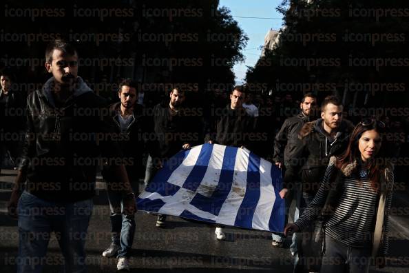 ΠΟΡΕΙΑ-ΠΡΟΣ-ΑΜΕΡΙΚΑΝΙΚΗ-ΠΡΕΣΒΕΙΑ-ΕΠΕΤΕΙΟ-5