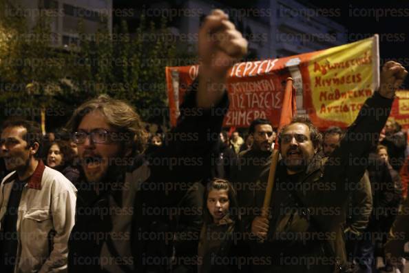 ΠΟΡΕΙΑ-ΠΡΟΣ-ΑΜΕΡΙΚΑΝΙΚΗ-ΠΡΕΣΒΕΙΑ-ΕΠΕΤΕΙΟ