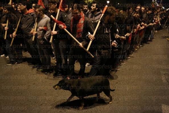 ΠΟΡΕΙΑ-ΠΡΟΣ-ΑΜΕΡΙΚΑΝΙΚΗ-ΠΡΕΣΒΕΙΑ-ΕΠΕΤΕΙΟ-21