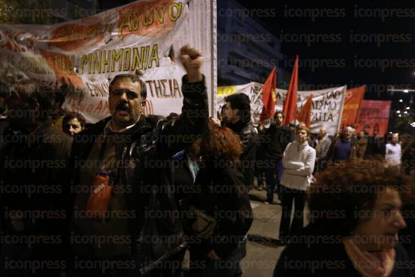 ΠΟΡΕΙΑ-ΠΡΟΣ-ΑΜΕΡΙΚΑΝΙΚΗ-ΠΡΕΣΒΕΙΑ-ΕΠΕΤΕΙΟ