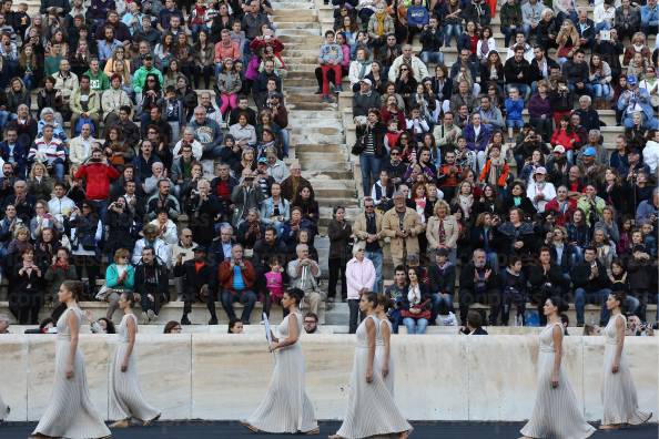 ΤΕΛΕΤΗ-ΠΑΡΑΔΟΣΗΣ-ΟΛΥΜΠΙΑΚΗΣ-ΦΛΟΓΑΣ-ΡΩΣΙΚΗ-3