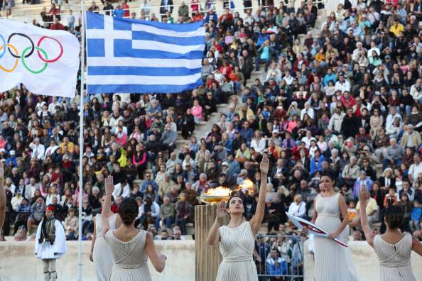 ΤΕΛΕΤΗ-ΠΑΡΑΔΟΣΗΣ-ΟΛΥΜΠΙΑΚΗΣ-ΦΛΟΓΑΣ-ΡΩΣΙΚΗ-13