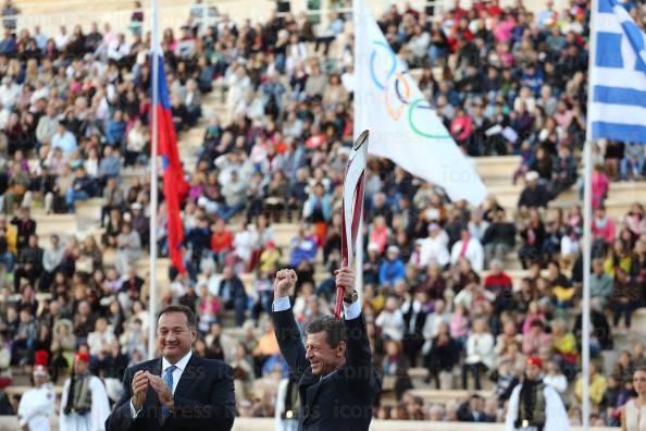 ΤΕΛΕΤΗ-ΠΑΡΑΔΟΣΗΣ-ΟΛΥΜΠΙΑΚΗΣ-ΦΛΟΓΑΣ-ΡΩΣΙΚΗ-16