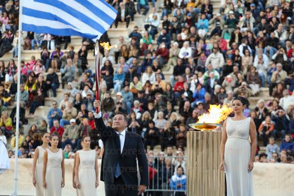 ΤΕΛΕΤΗ-ΠΑΡΑΔΟΣΗΣ-ΟΛΥΜΠΙΑΚΗΣ-ΦΛΟΓΑΣ-ΡΩΣΙΚΗ-18