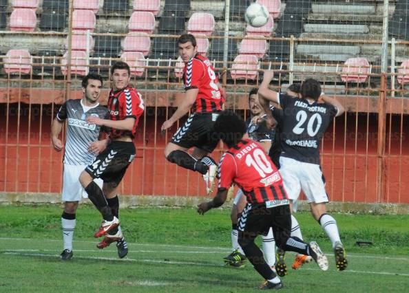 ΠΑΝΑΧΑΙΚΗ-ΠΙΕΡΙΚΟΣ-FOOTBALL-LEAGUE-3