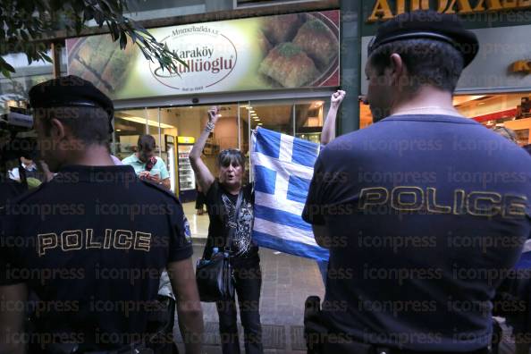 ΠΟΛΙΤΕΣ-ΑΠΟΔΟΚΙΜΑΣΑΝ-ΥΠΟΥΡΓΟ-ΟΙΚΟΝΟΜΙΚΩΝ-ΓΕΡΜΑΝΙΑΣ