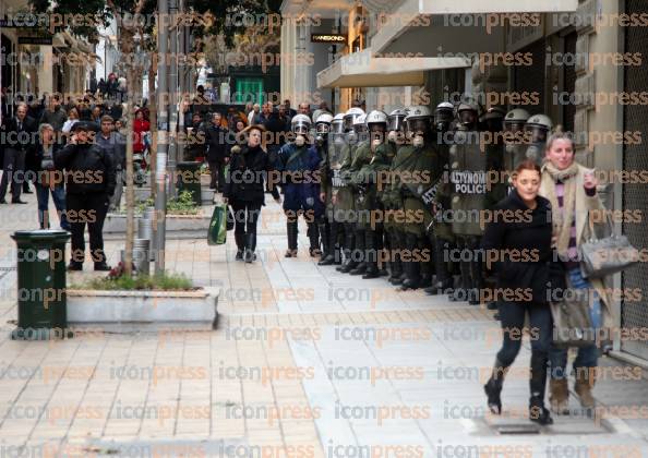 ΕΠΕΙΣΟΔΙΑ-ΣΤΟ-ΤΕΛΟΣ-ΤΟΥ-ΠΑΝΕΚΠΑΙΔΕΥΤΙΚΟΥ-ΣΥΛΛΑΛΗΤΗΡΙΟΥ-1