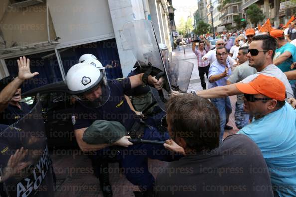 ΜΗΧΑΝΟΚΙΝΗΤΗ-ΠΟΡΕΙΑ-ΔΙΑΜΑΡΤΥΡΙΑΣ-ΜΕΤΡΑ-ΚΕΝΤΟ-8