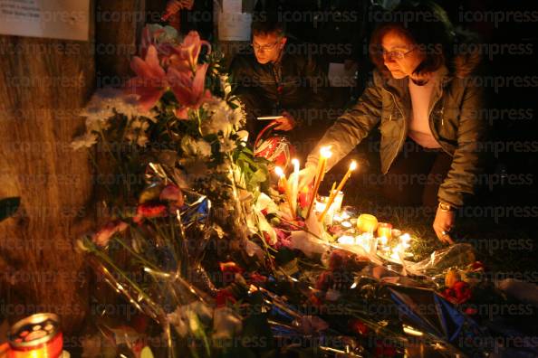 ΣΥΓΚΕΝΤΡΩΣΗ-ΠΟΛΙΤΩΝ-ΣΤΗΝ-ΠΛΑΤΕΙΑ-ΣΥΝΤΑΓΜΑΤΟΣ