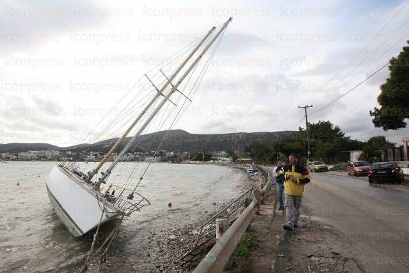 ΠΟΡΤΟ-ΡΑΦΤΗ-ΚΑΚΟΚΑΙΡΙΑ-ΕΒΓΑΛΕ-ΣΤΗΝ-10