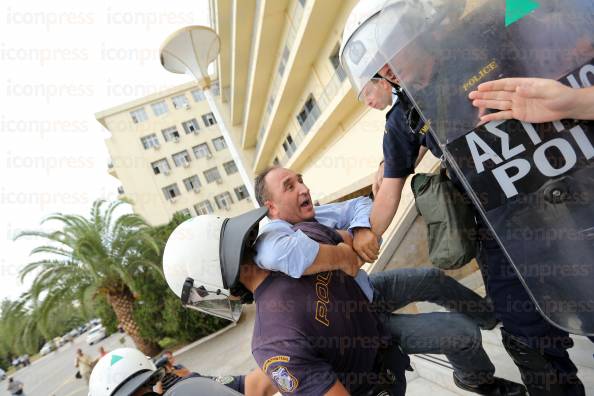 ΕΡΓΑΖΟΜΕΝΟΙ-ΝΑΥΠΗΓΕΙΑ-ΣΚΑΡΑΜΑΓΚΑ-ΕΙΣΑΒΑΛΑΝ-ΥΠΟΥΡΓΕΙΟ-4