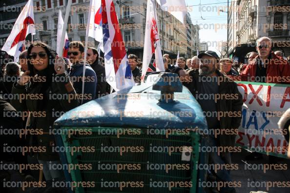 24ΩΡΗ-ΓΕΝΙΚΗ-ΑΠΕΡΓΙΑ-ΣΥΓΚΕΝΤΡΩΣΗ-ΠΑΜΕ-4