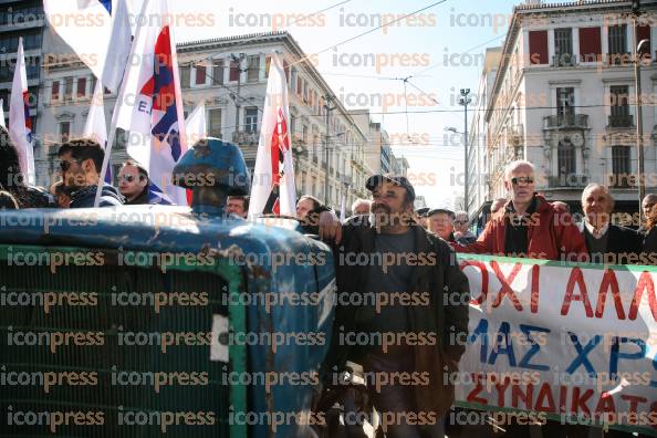 24ΩΡΗ-ΓΕΝΙΚΗ-ΑΠΕΡΓΙΑ-ΣΥΓΚΕΝΤΡΩΣΗ-ΠΑΜΕ-5