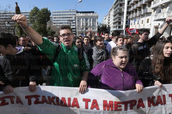 ΑΠΕΓΙΑ-ΓΣΕΕ-ΑΔΕΔΥ-ΣΥΓΚΕΝΤΡΩΣΗ-ΠΕΔΙΟ-19