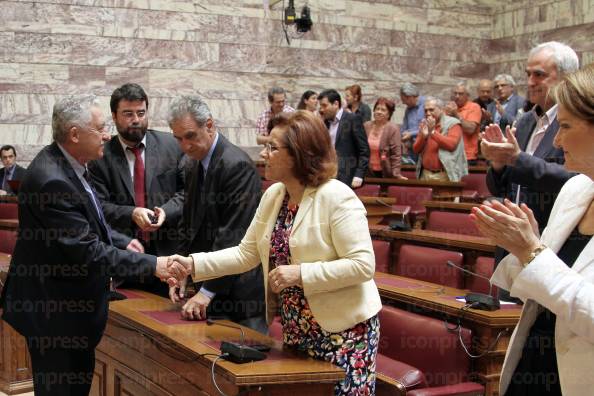 ΣΥΝΕΔΡΙΑΣΗ-ΚΟΙΝΟΒΟΥΛΕΥΤΙΚΗΣ-ΟΜΑΔΑΣ-ΔΗΜΟΚΡΑΤΙΚΗΣ-ΑΡΙΣΤΕΡΑΣ