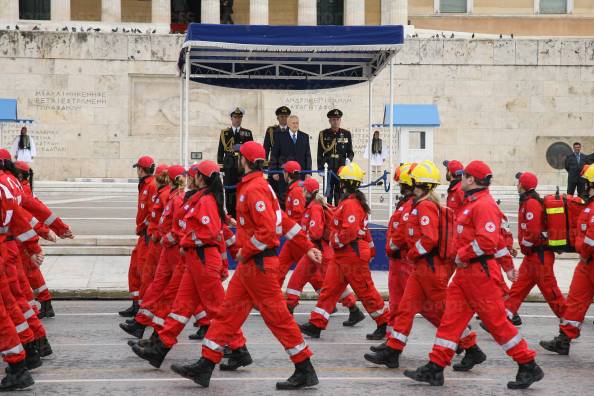 ΣΤΡΑΤΙΩΤΙΚΗ-ΠΑΡΕΛΑΣΗ-ΕΠΕΤΕΙΟ-25ης-ΜΑΡΤΙΟΥ-12