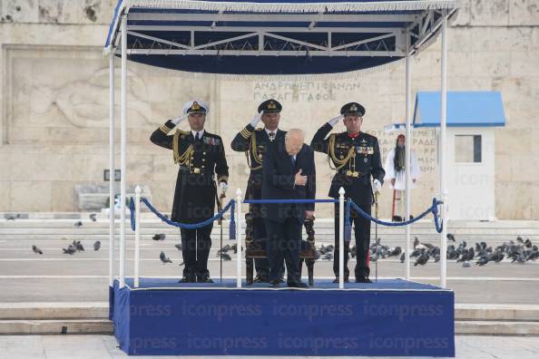 ΣΤΡΑΤΙΩΤΙΚΗ-ΠΑΡΕΛΑΣΗ-ΕΠΕΤΕΙΟ-25ης-ΜΑΡΤΙΟΥ-15