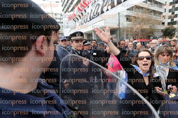 ΣΤΡΑΤΙΩΤΙΚΗ-ΠΑΡΕΛΑΣΗ-ΕΠΕΤΕΙΟ-25ης-ΜΑΡΤΙΟΥ-40