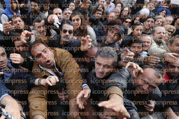 ΑΘΗΝΑ-ΠΑΡΑΓΩΓΟΙ-ΛΑΪΚΩΝ-ΑΓΟΡΩΝ-ΜΟΙΡΑΖΟΥΝ-22