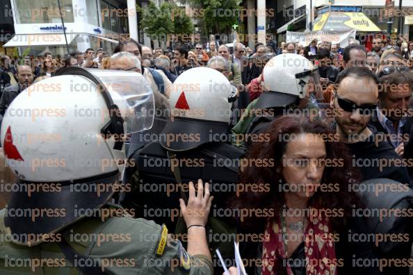 ΣΗΓΚΕΝΤΡΩΣΗ-ΔΙΑΜΑΡΤΙΡΙΑΣ-ΔΗΜΟΣΙΟΓΡΑΦΩΝ-ΕΡΓΑΖΟΜEΝΩΝ-ΤΥΠΟΥ