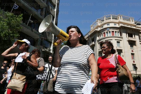 ΣΥΓΚΕΝΤΡΩΣΗ-ΔΙΑΜΑΡΤΥΡΙΑΣ-ΑΔΕΔΥ-ΣΤΗΝ-ΠΛΑΤΕΙΑ-12