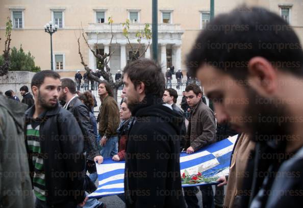 ΠΟΡΕΙΑ-ΓΙΑ-ΤΟΝ-ΕΟΡΤΑΣΜΟ-ΤΟΥ-ΠΟΛΥΤΕΧΝΕΙΟΥ-3