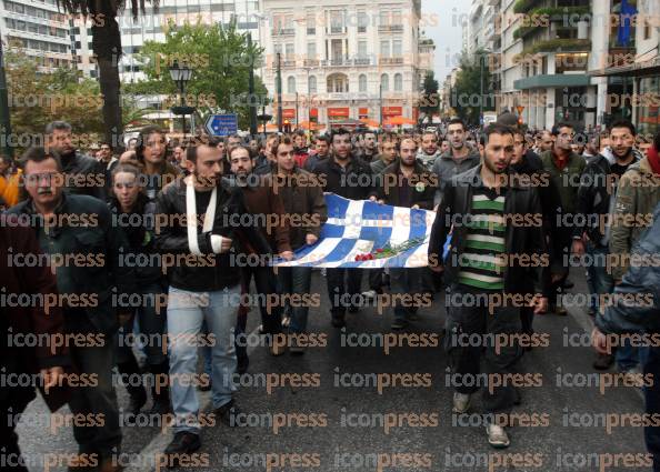 ΠΟΡΕΙΑ-ΓΙΑ-ΤΟΝ-ΕΟΡΤΑΣΜΟ-ΤΟΥ-ΠΟΛΥΤΕΧΝΕΙΟΥ-11