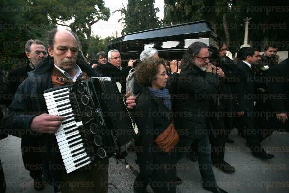 ΚΗΔΕΙΑ-ΘEΟΔΩΡΟΥ-ΑΓΓΕΛΟΠΟΥΛΟΥ-ΠΡΩΤΟ-ΝΕΚΡΟΤΑΦΕΙΟ