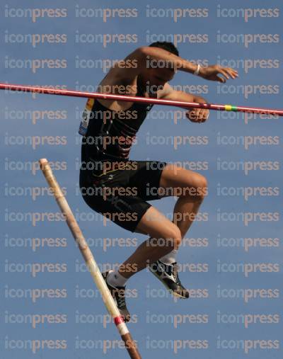 ATHENS-STREET-POLE-VAULT-2016