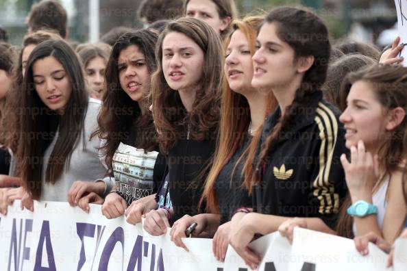 ΑΘΗΝΑ-ΔΙΑΜΑΡΤΥΡΙΑ-ΜΑΘΗΤΩΝ-ΠΕΙΡΑΜΑΤΙΚΩΝ-ΣΧΟΛΕΙΩΝ-3